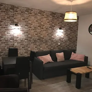 : 4-6 Personnes Moderne, Tout Confort. Appartement Briançon